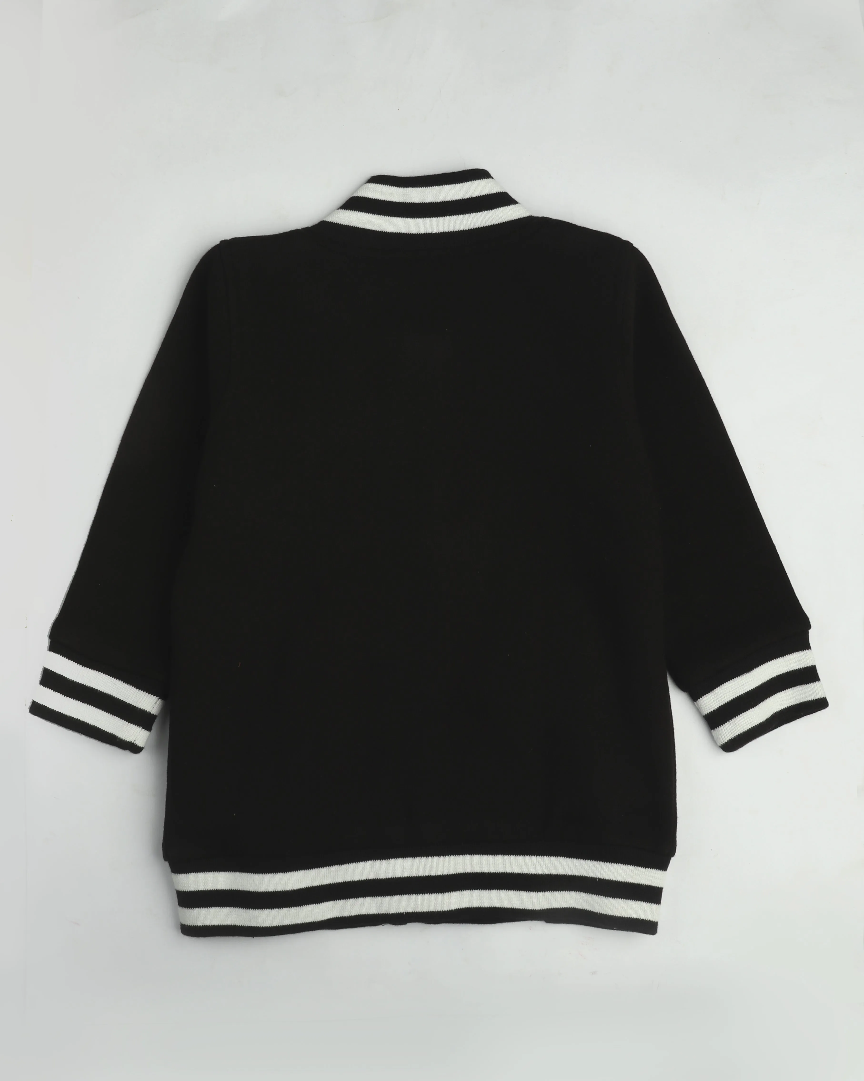 BLACK & WHITE STRIPED SWEATSUIT