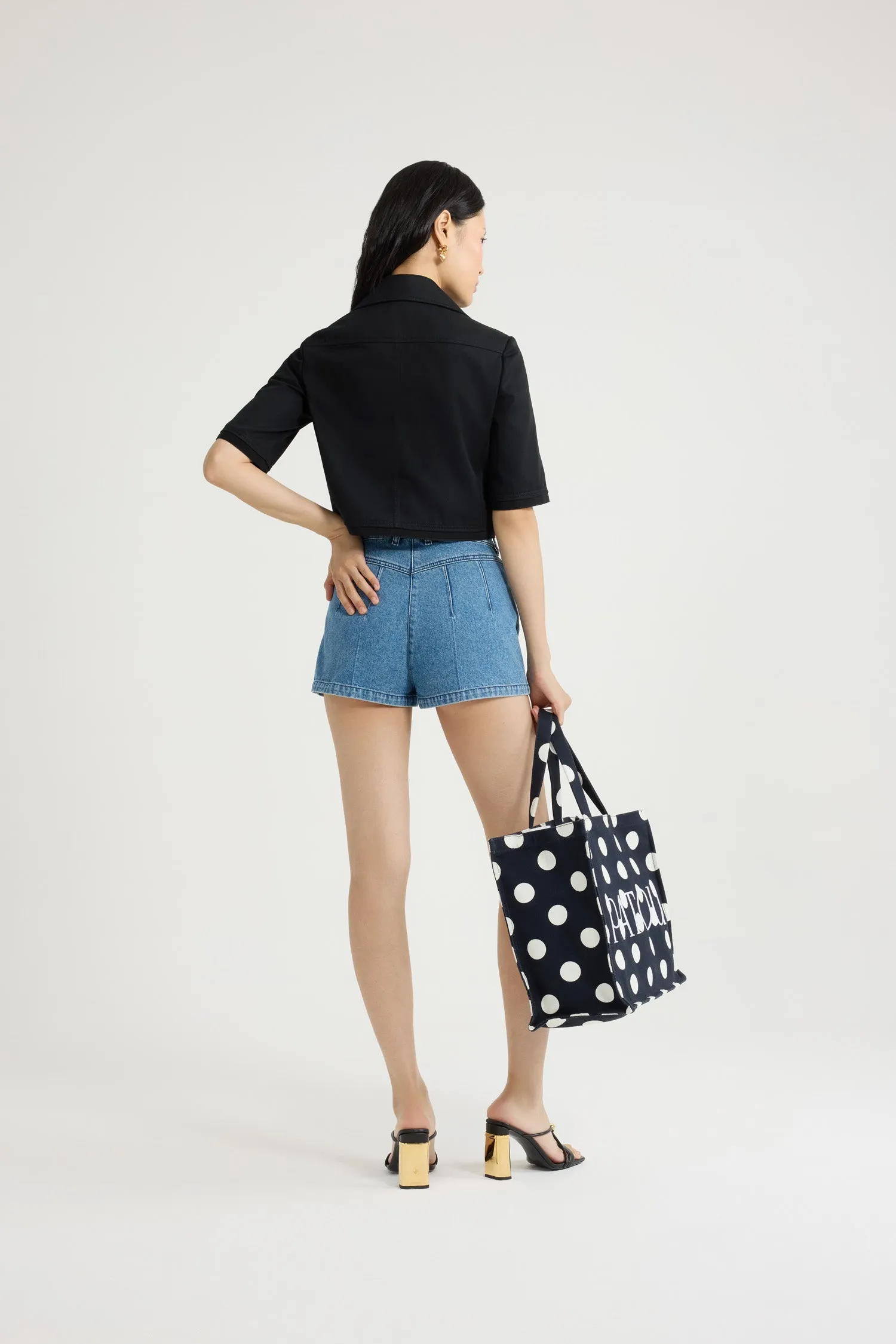Short-sleeved cropped jacket in organic cotton gabardine